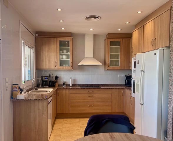 4 sovrum Villa till salu i El Perelló med pool garage - 390 000 € (Ref: 9532160)