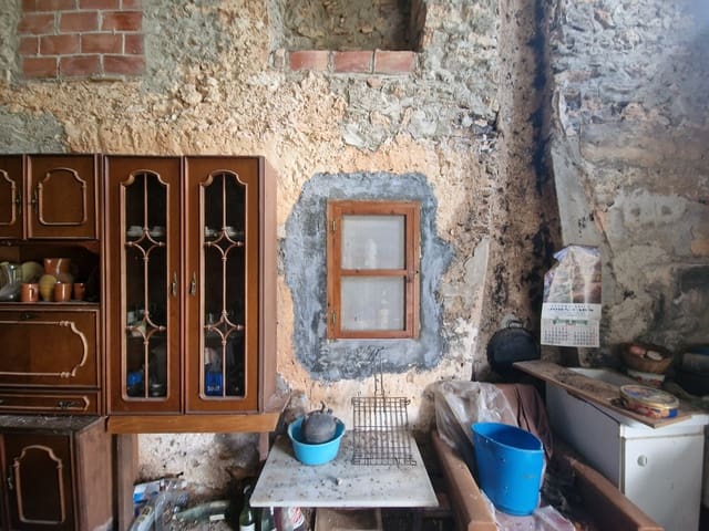 Finca/Landhuis te koop in El Perelló - € 130.000 (Ref: 9699671)