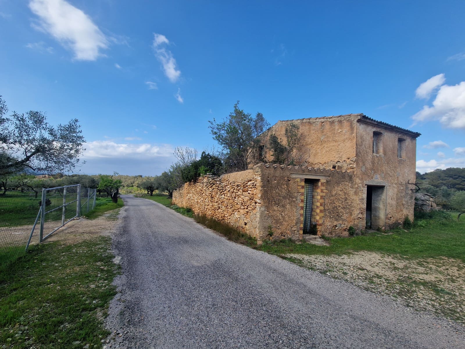Finca/Country House for sale in El Perello - € 130,000 (Ref: 9699671)