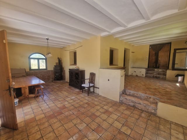 3 chambre Finca/Maison de Campagne à vendre à Tivissa avec piscine garage - 298 000 € (Ref: 9867411)