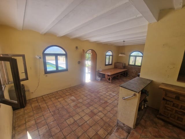 3 chambre Finca/Maison de Campagne à vendre à Tivissa avec piscine garage - 298 000 € (Ref: 9867411)