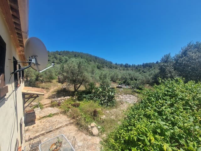 3 chambre Finca/Maison de Campagne à vendre à Tivissa avec piscine garage - 298 000 € (Ref: 9867411)