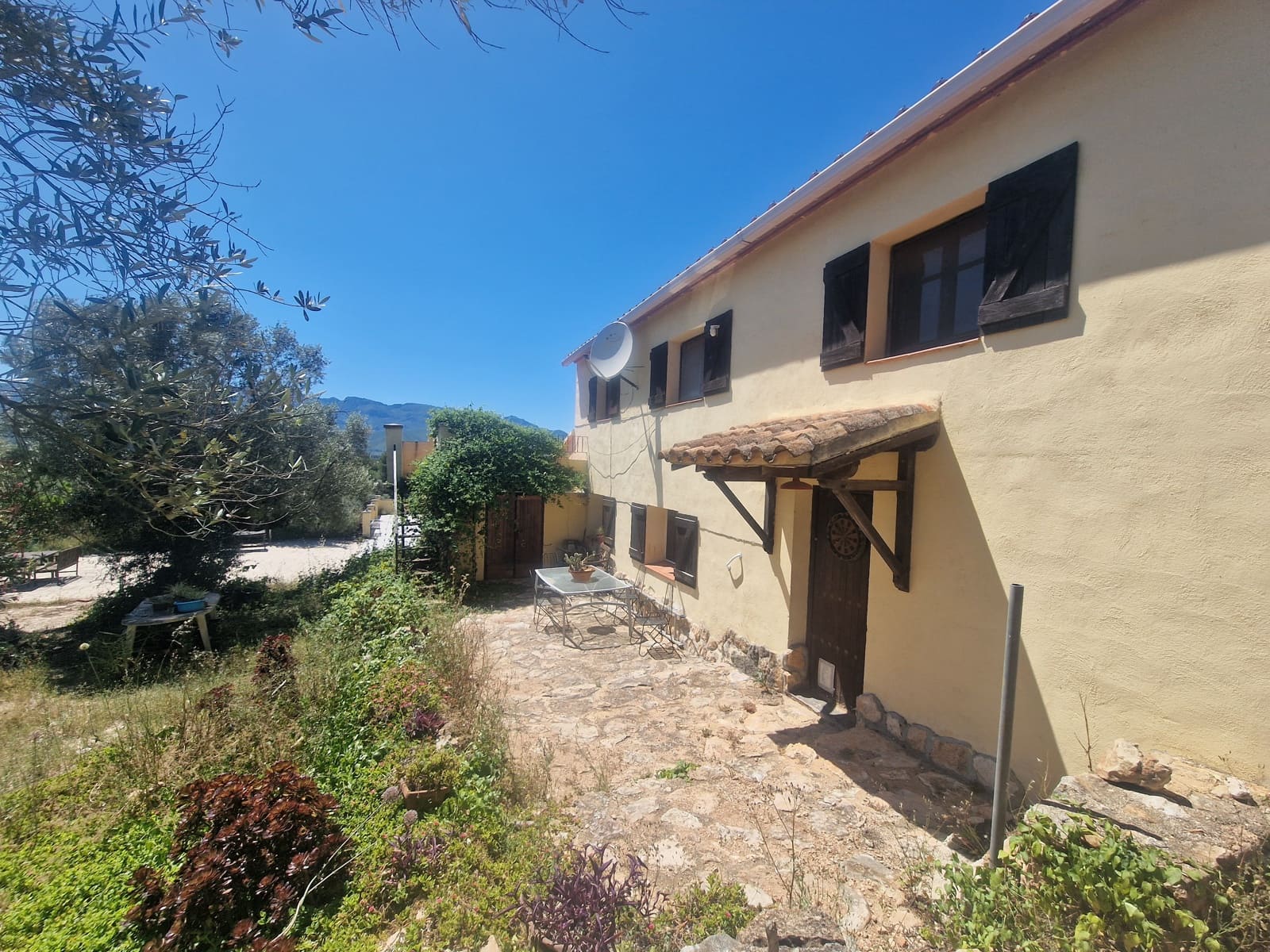 3 chambre Finca/Maison de Campagne à vendre à Tivissa avec piscine garage - 298 000 € (Ref: 9867411)
