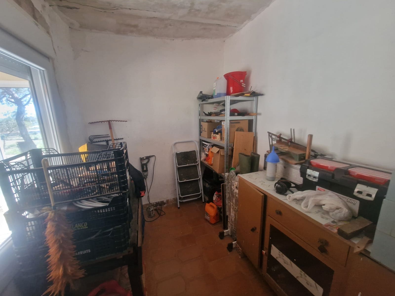 3 bedroom Finca/Country House for sale in El Pinell de Brai with pool - € 113,000 (Ref: 9867415)
