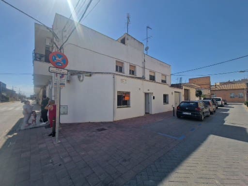 3 bedroom Townhouse for sale in Deltebre with garage - € 126,000 (Ref: 9928014)