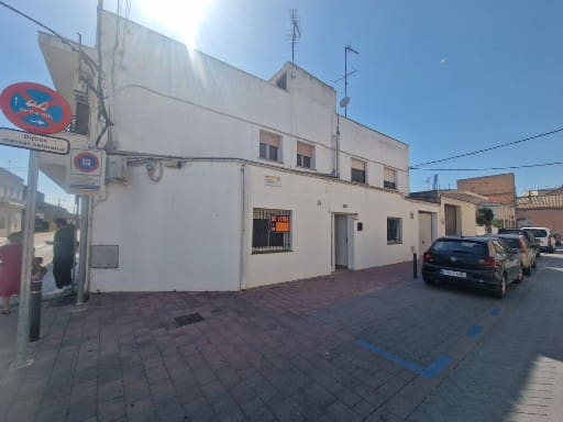 3 bedroom Townhouse for sale in Deltebre with garage - € 126,000 (Ref: 9928014)