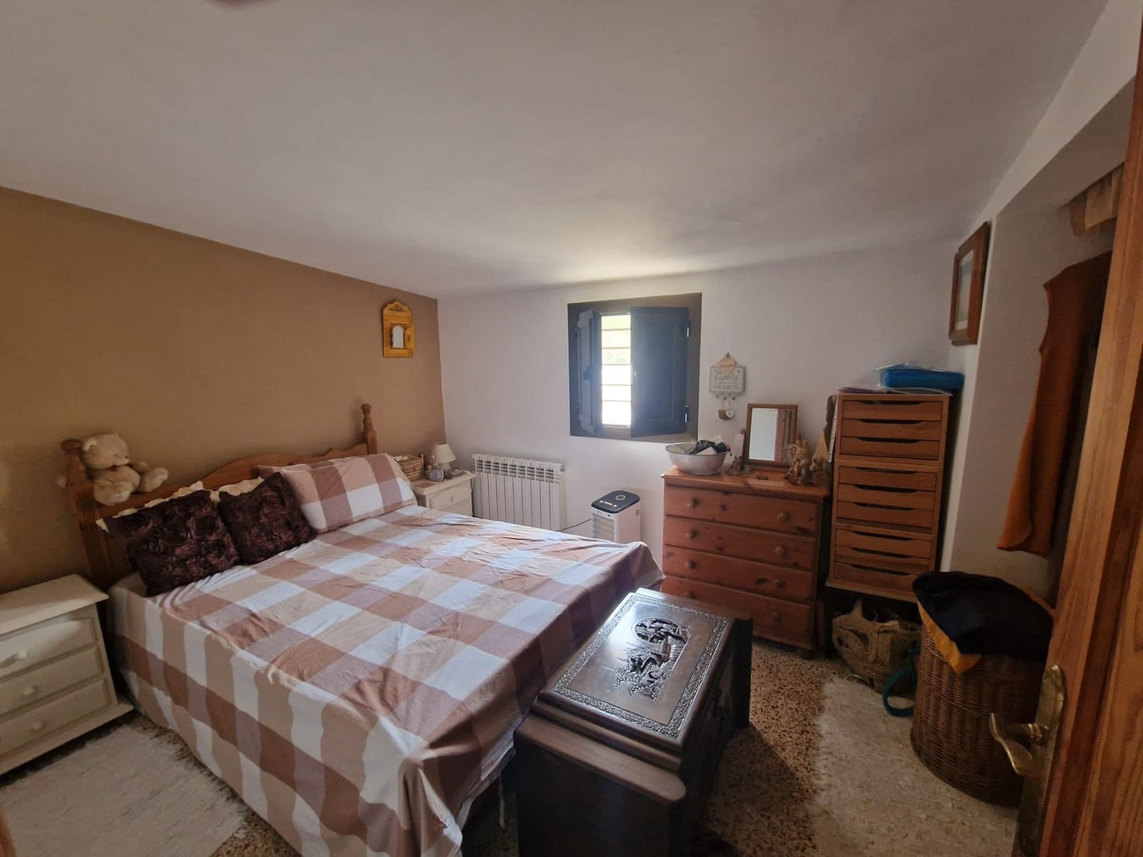 4 slaapkamer Finca/Landhuis te koop in El Perello met zwembad garage - € 360.000 (Ref: 9965658)