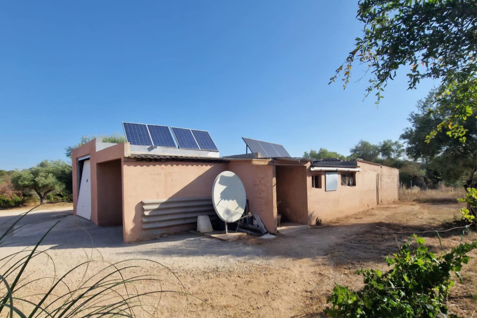 3 bedroom Finca/Country House for sale in El Perello with pool garage - € 360,000 (Ref: 9965658)