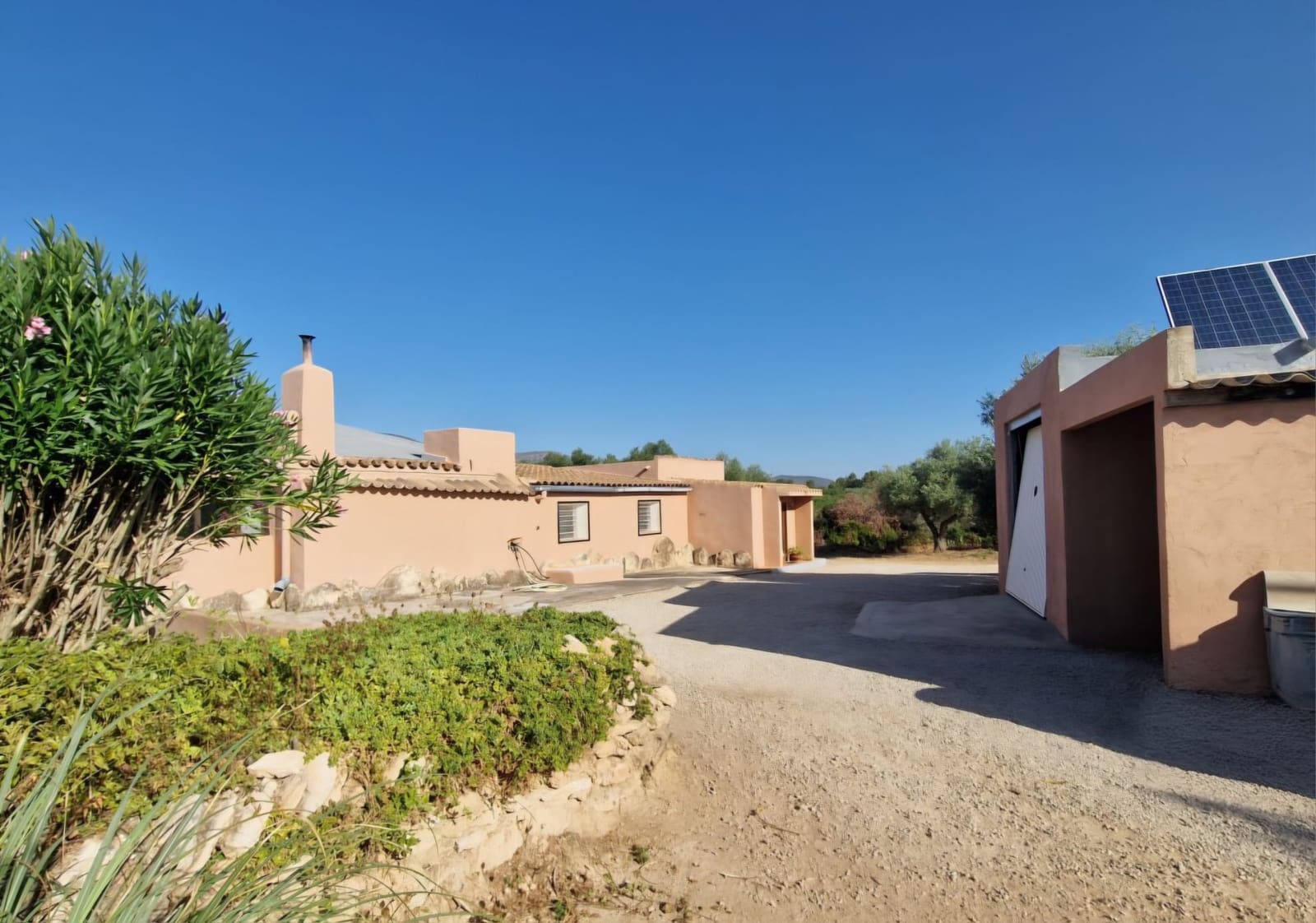 3 bedroom Finca/Country House for sale in El Perello with pool garage - € 360,000 (Ref: 9965658)