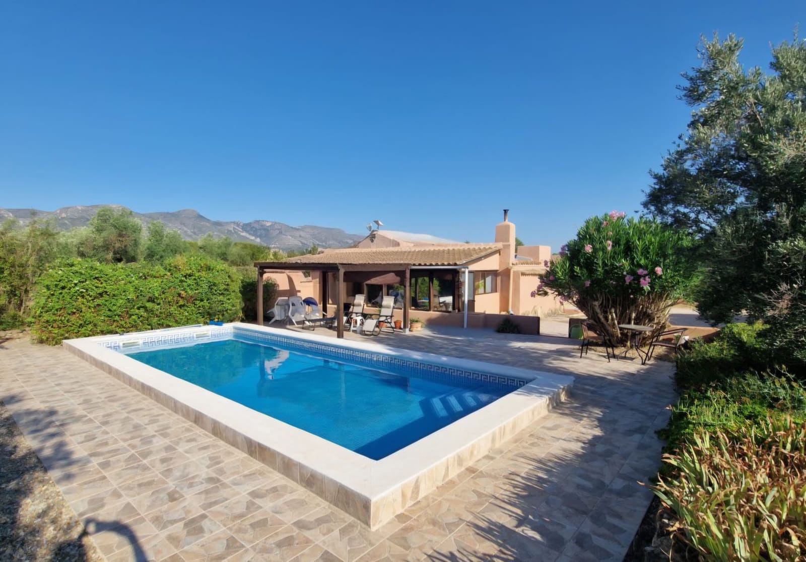 3 bedroom Finca/Country House for sale in El Perello with pool garage - € 360,000 (Ref: 9965658)