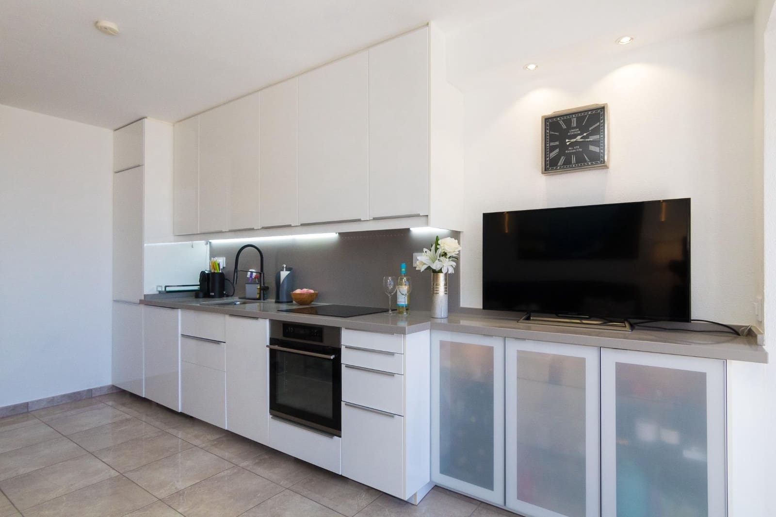 1 bedroom Apartment for sale in Puerto Rico with pool - € 249,000 (Ref: 10011497)