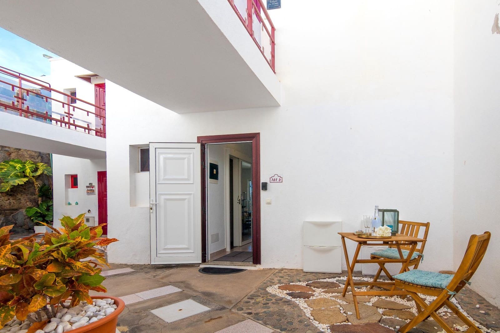 1 chambre Appartement à vendre à Puerto Rico avec piscine - 249 000 € (Ref: 10165081)