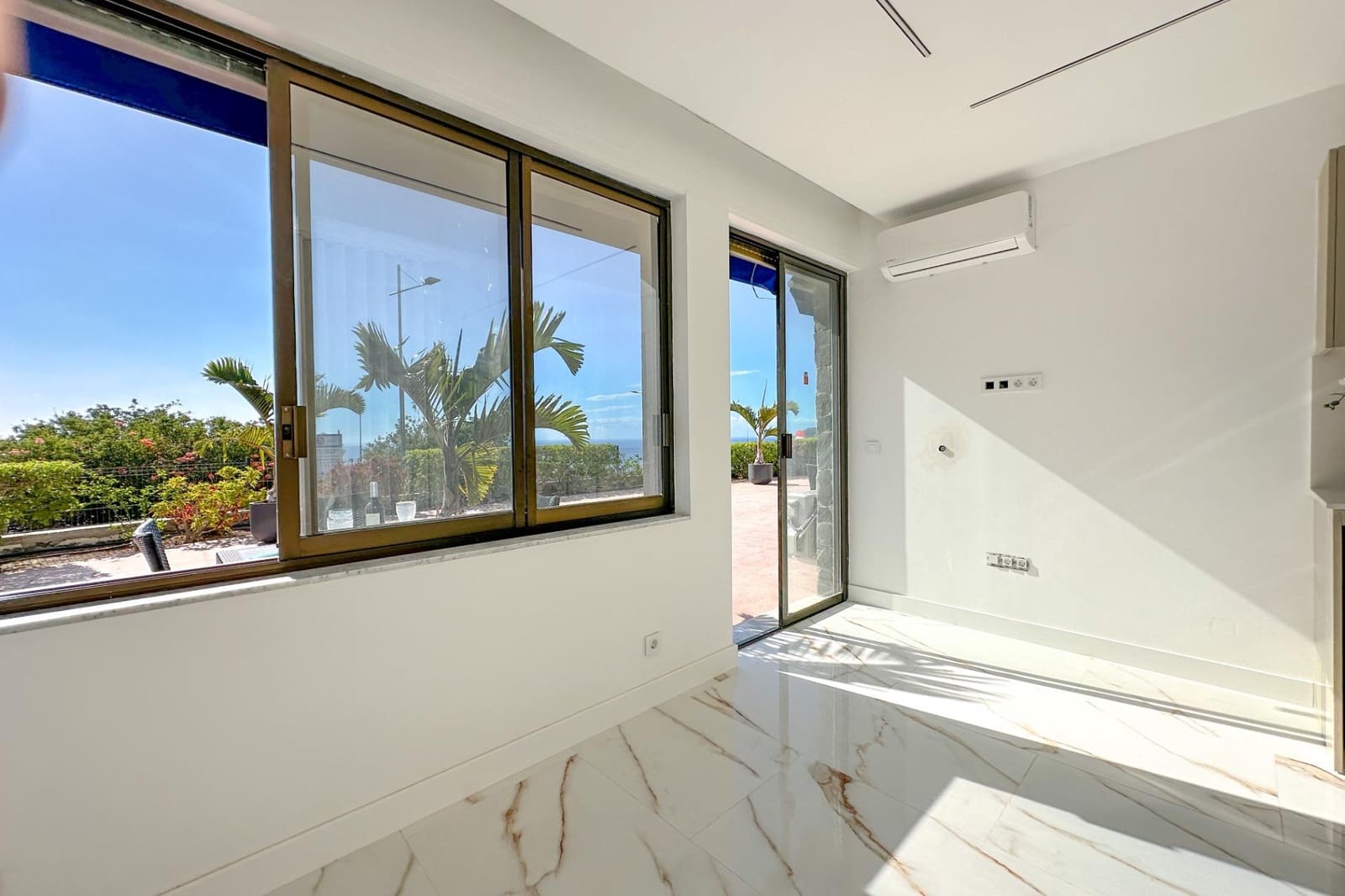 Studio for sale in Puerto Rico with pool - € 289,000 (Ref: 10168482)