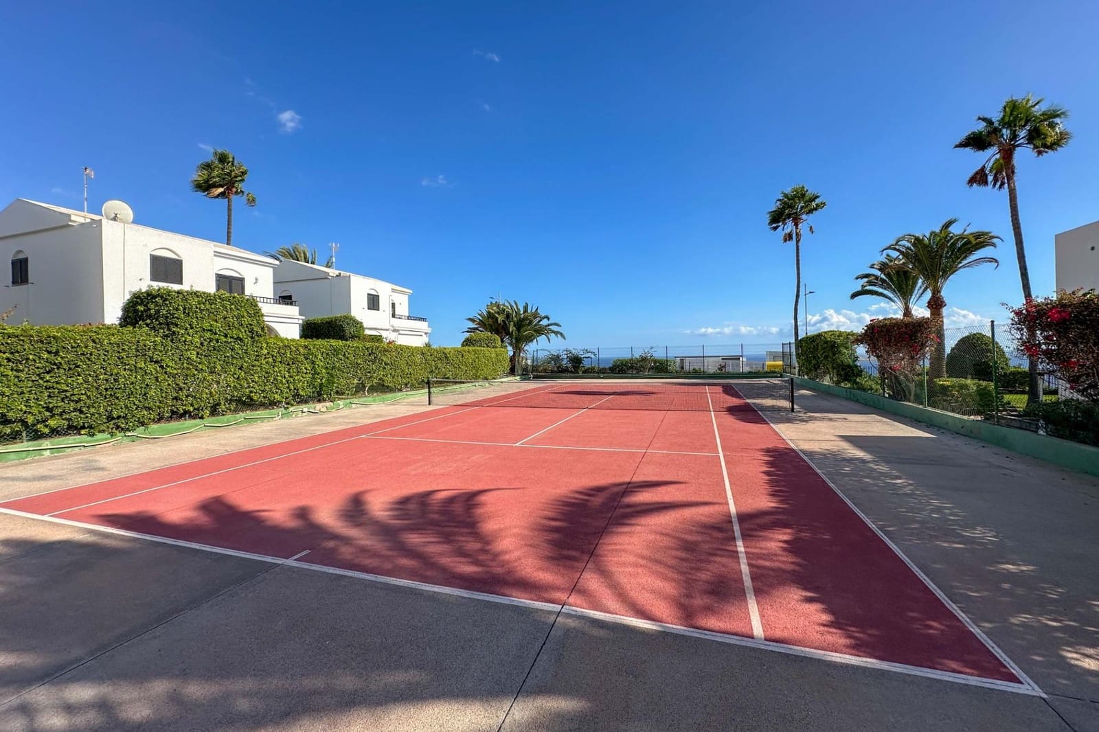 Studio for sale in Puerto Rico with pool - € 289,000 (Ref: 10168482)
