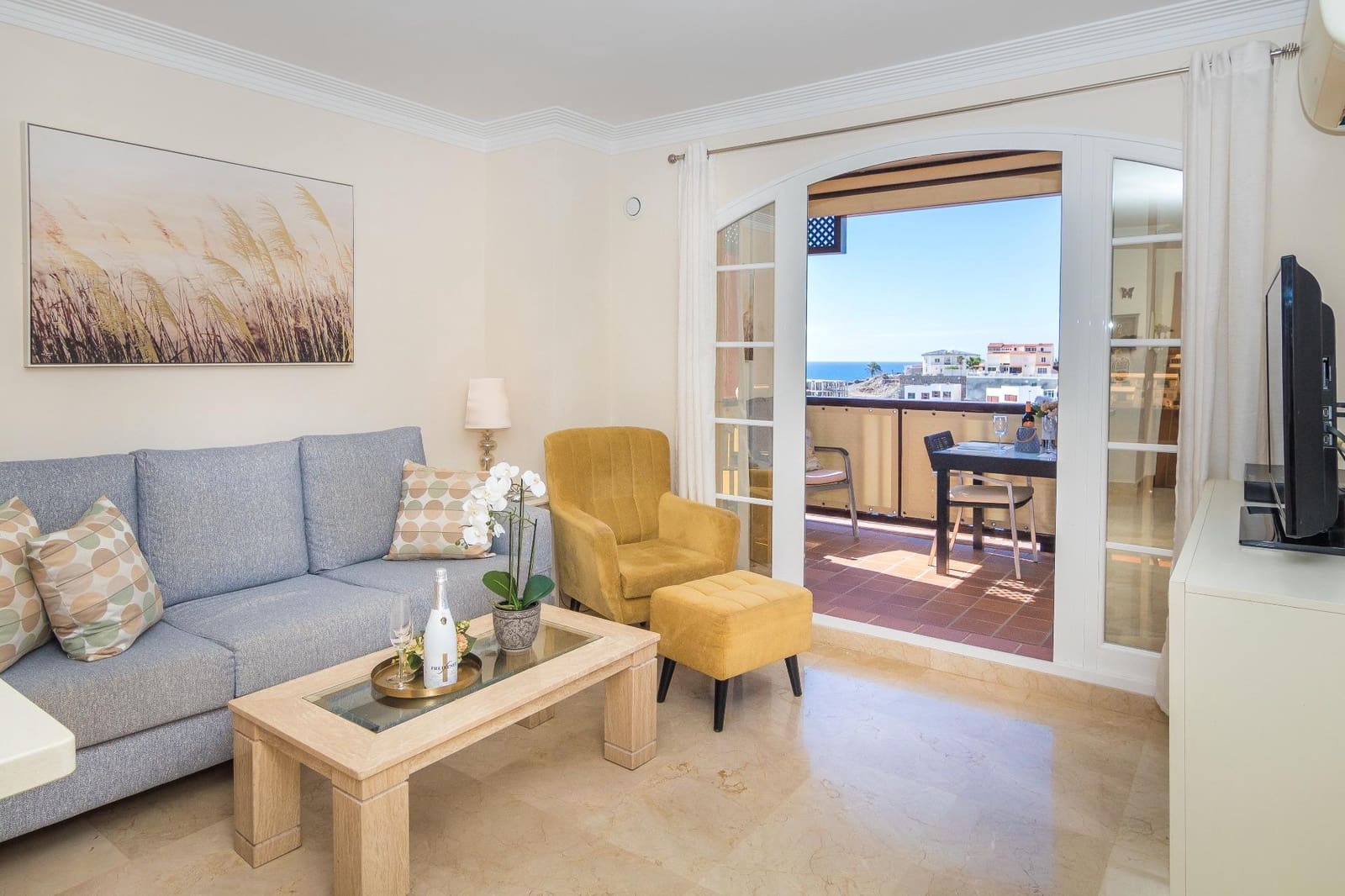 2 bedroom Apartment for sale in Mogan with pool garage - € 350,000 (Ref: 10174652)
