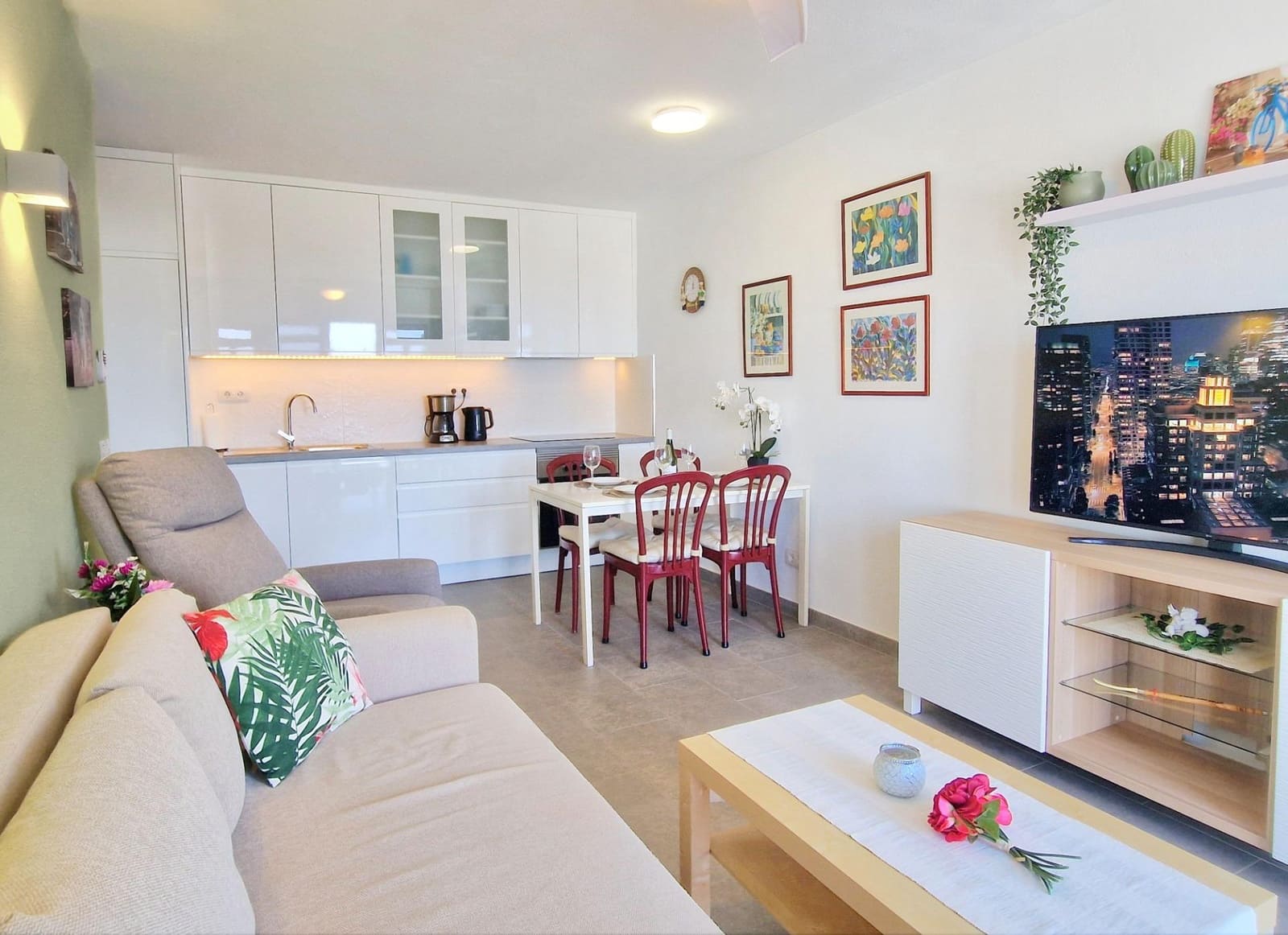 1 sovrum Lägenhet till salu i Puerto Rico med pool - 229 000 € (Ref: 10187139)