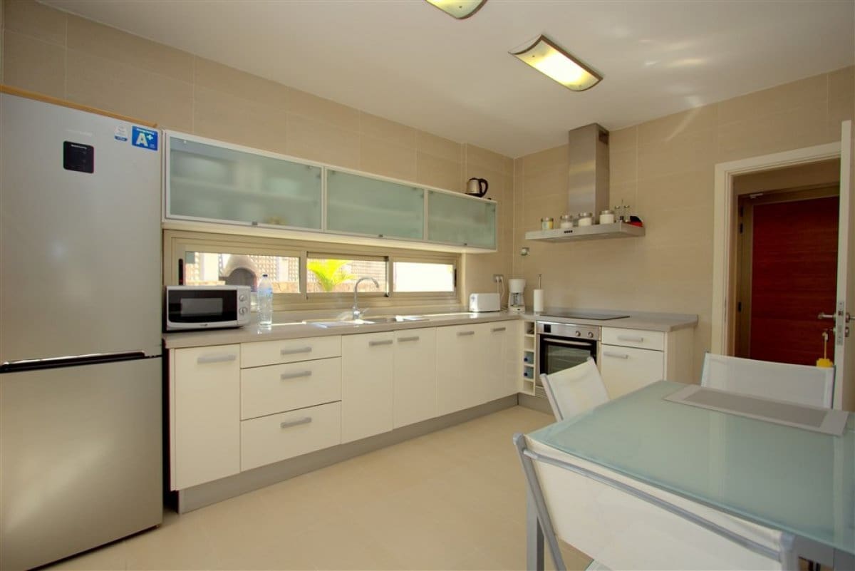 5 soveværelse Villa til salg i Tauro med swimmingpool - € 998.000 (Ref: 6256041)