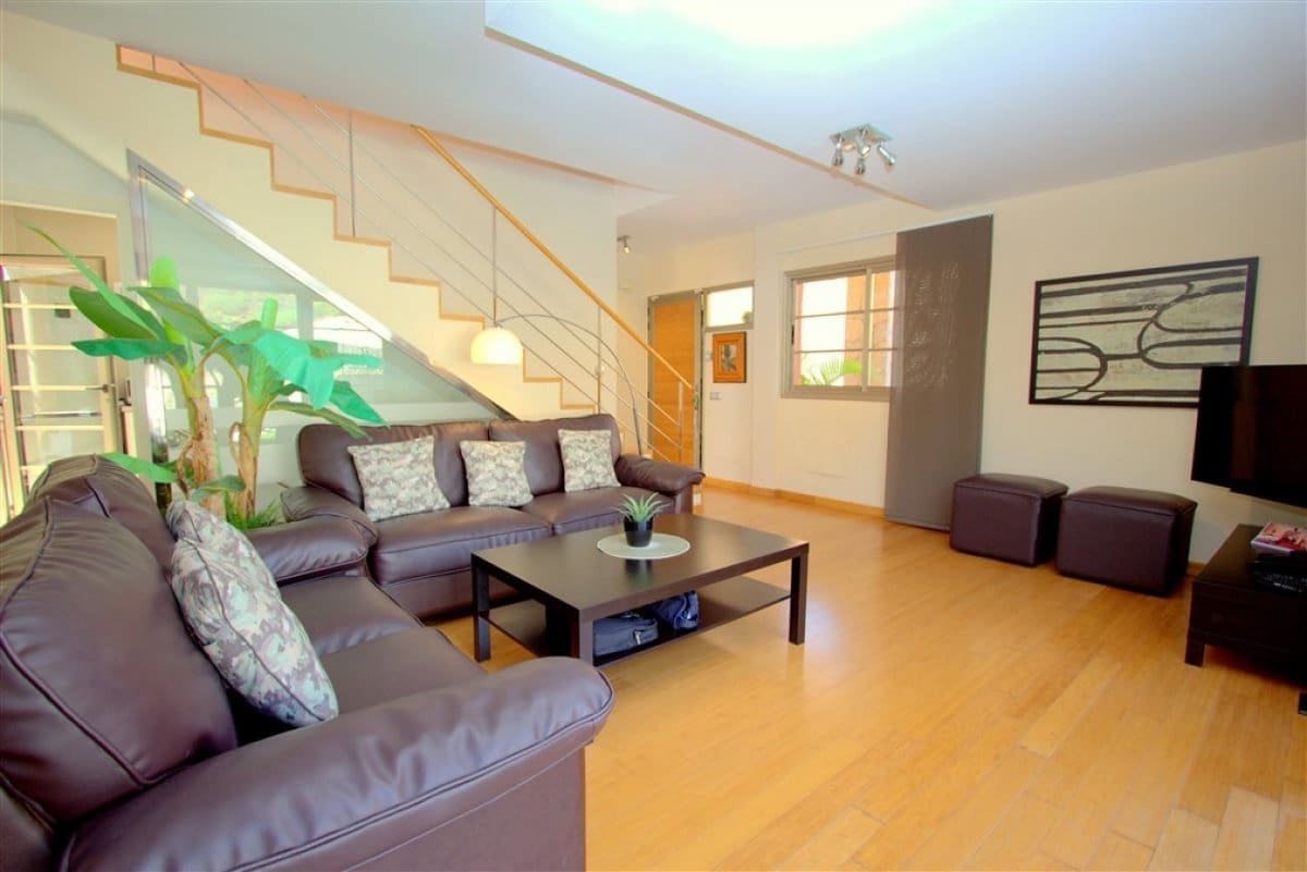 5 soveværelse Villa til salg i Tauro med swimmingpool - € 998.000 (Ref: 6256041)