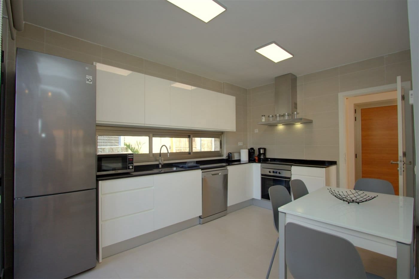 5 soveværelse Villa til salg i Tauro med swimmingpool garage - € 975.000 (Ref: 7210716)