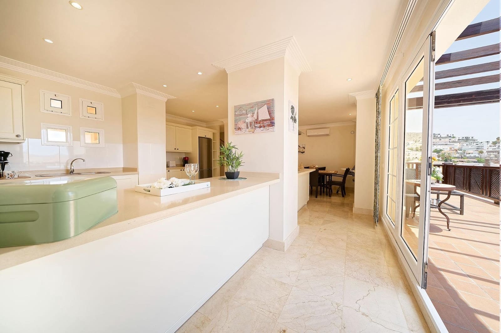 3 soverom Leilighet til salgs i Mogan med svømmebasseng garasje - € 750 000 (Ref: 7729500)