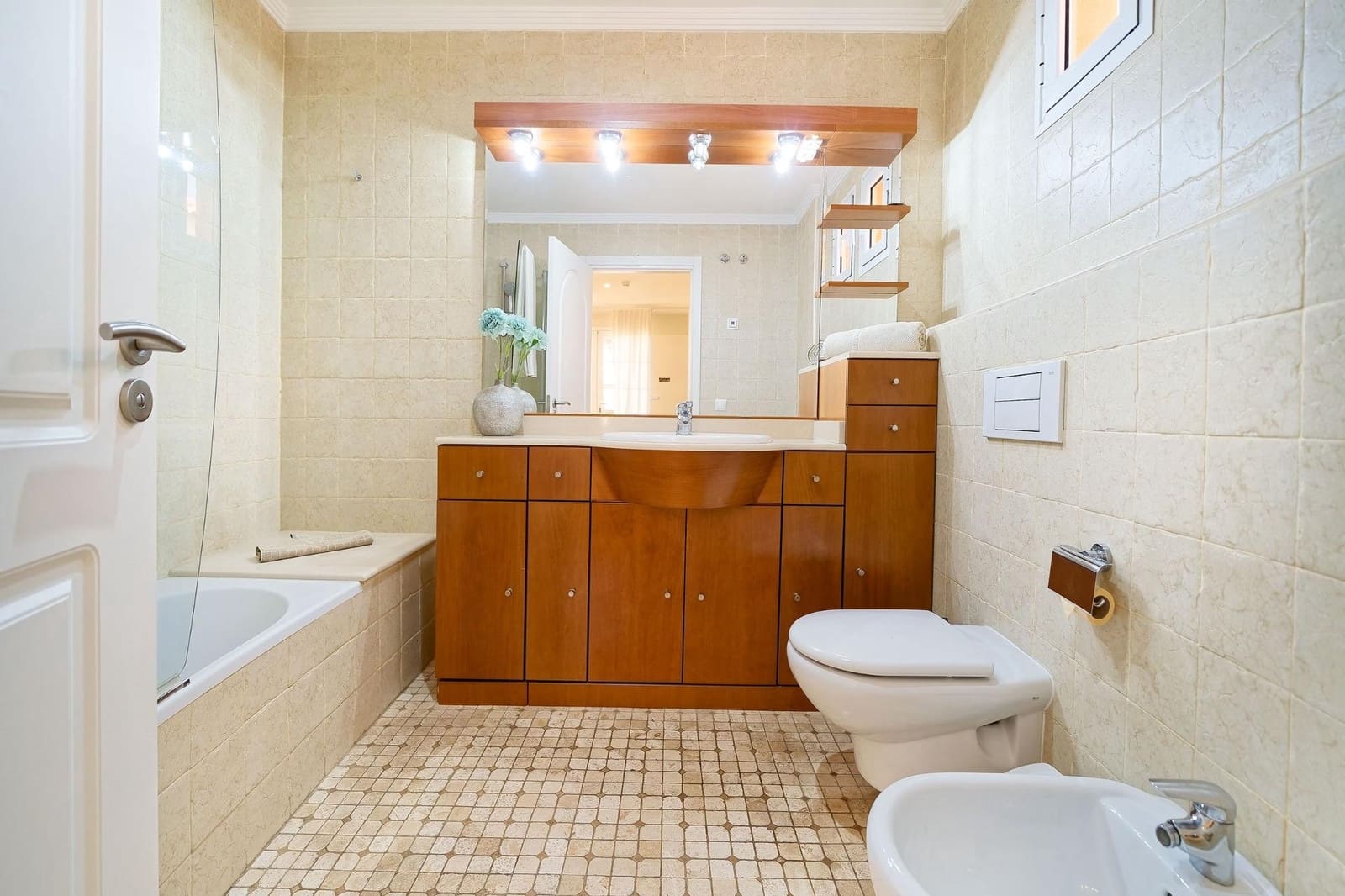 3 soverom Leilighet til salgs i Mogan med svømmebasseng garasje - € 750 000 (Ref: 7729500)