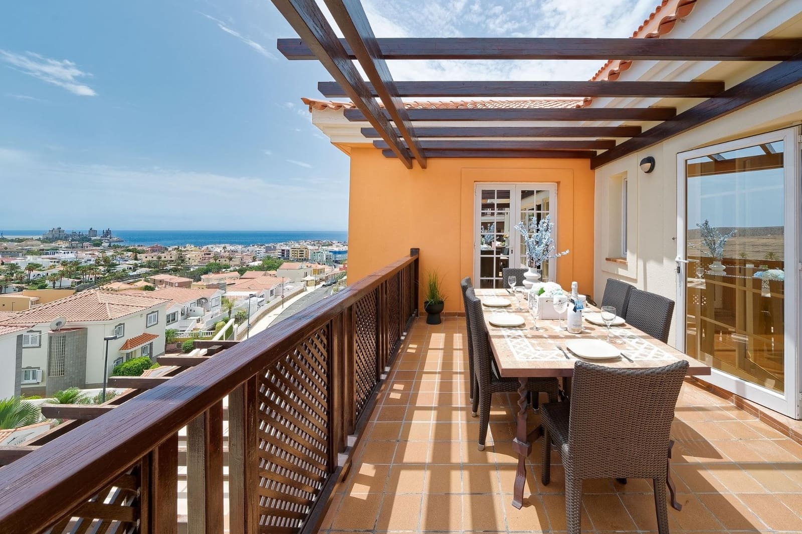 3 soverom Leilighet til salgs i Mogan med svømmebasseng garasje - € 750 000 (Ref: 7729500)