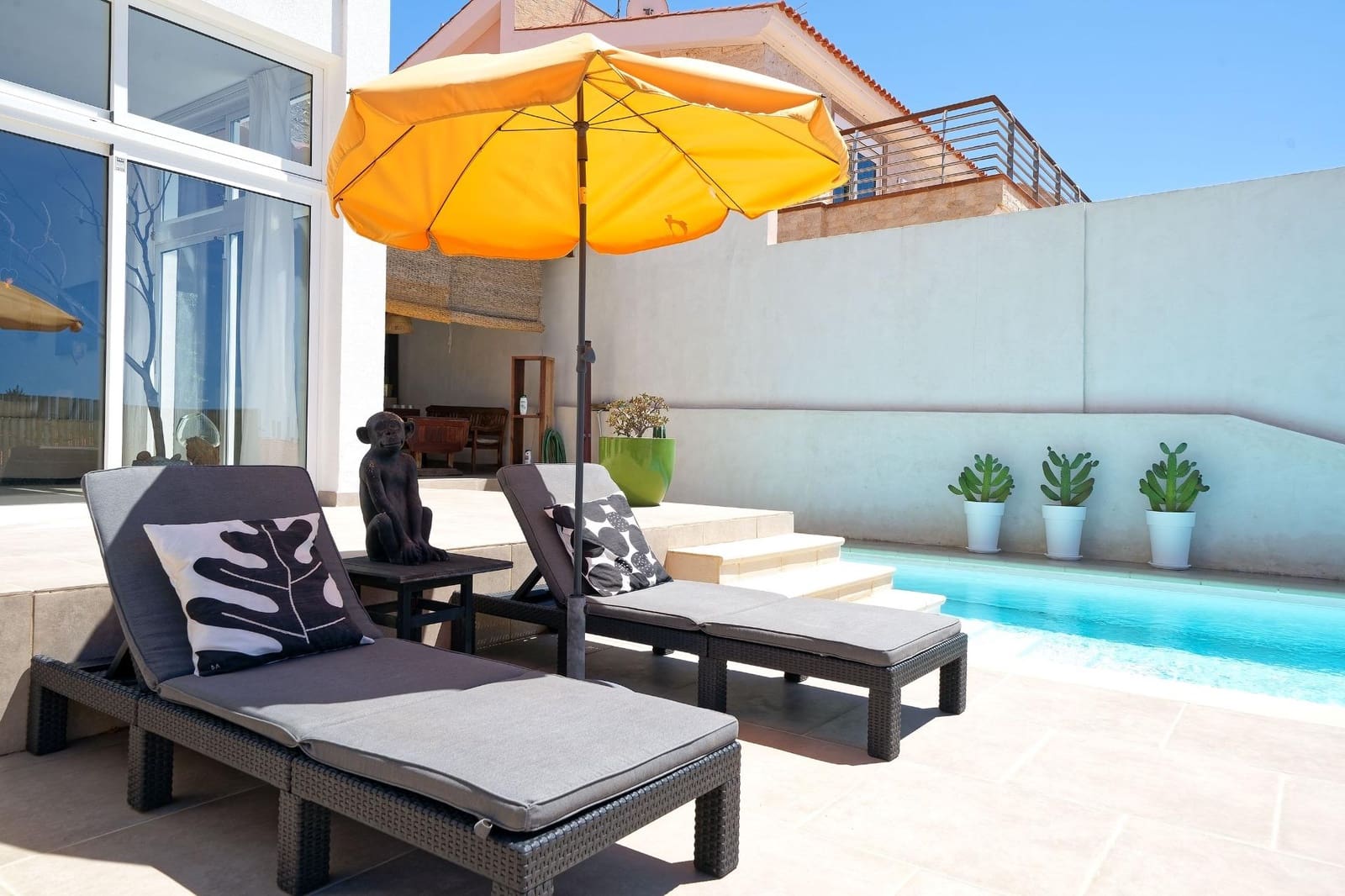 5 bedroom Villa for sale in Mogan with pool garage - € 1,150,000 (Ref: 8242992)