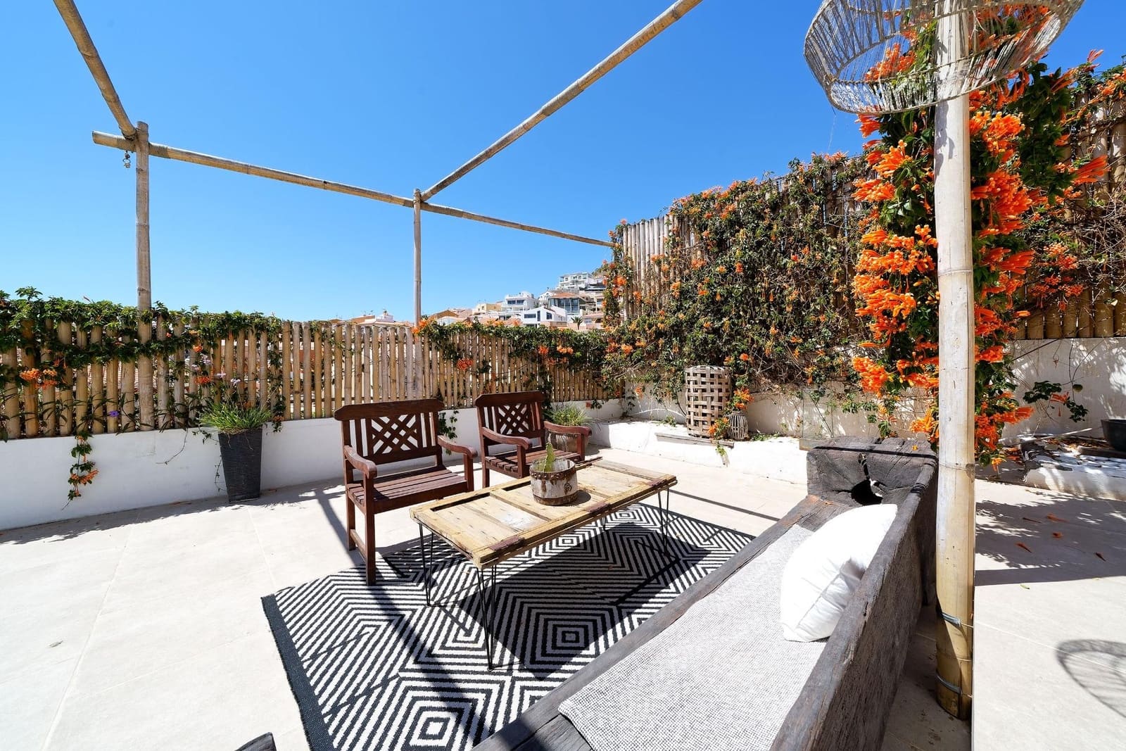 5 bedroom Villa for sale in Mogan with pool garage - € 1,150,000 (Ref: 8242992)