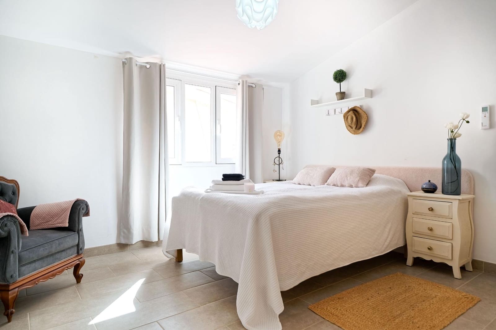 5 bedroom Villa for sale in Mogan with pool garage - € 1,150,000 (Ref: 8242992)