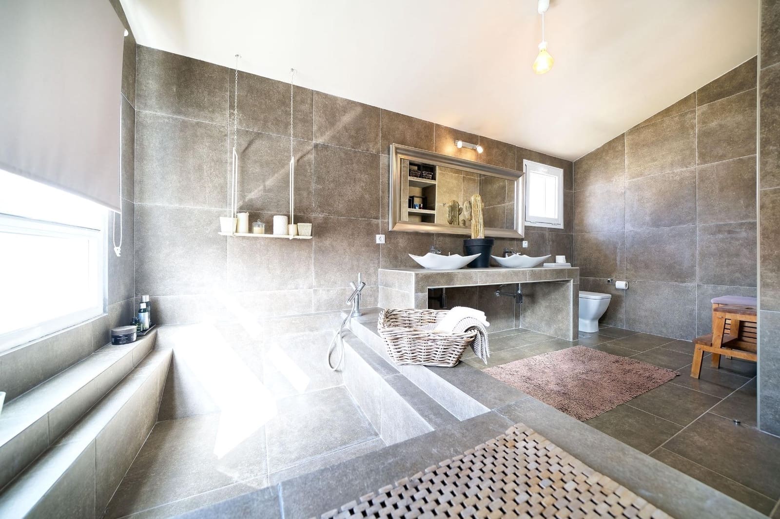 5 bedroom Villa for sale in Mogan with pool garage - € 1,150,000 (Ref: 8242992)