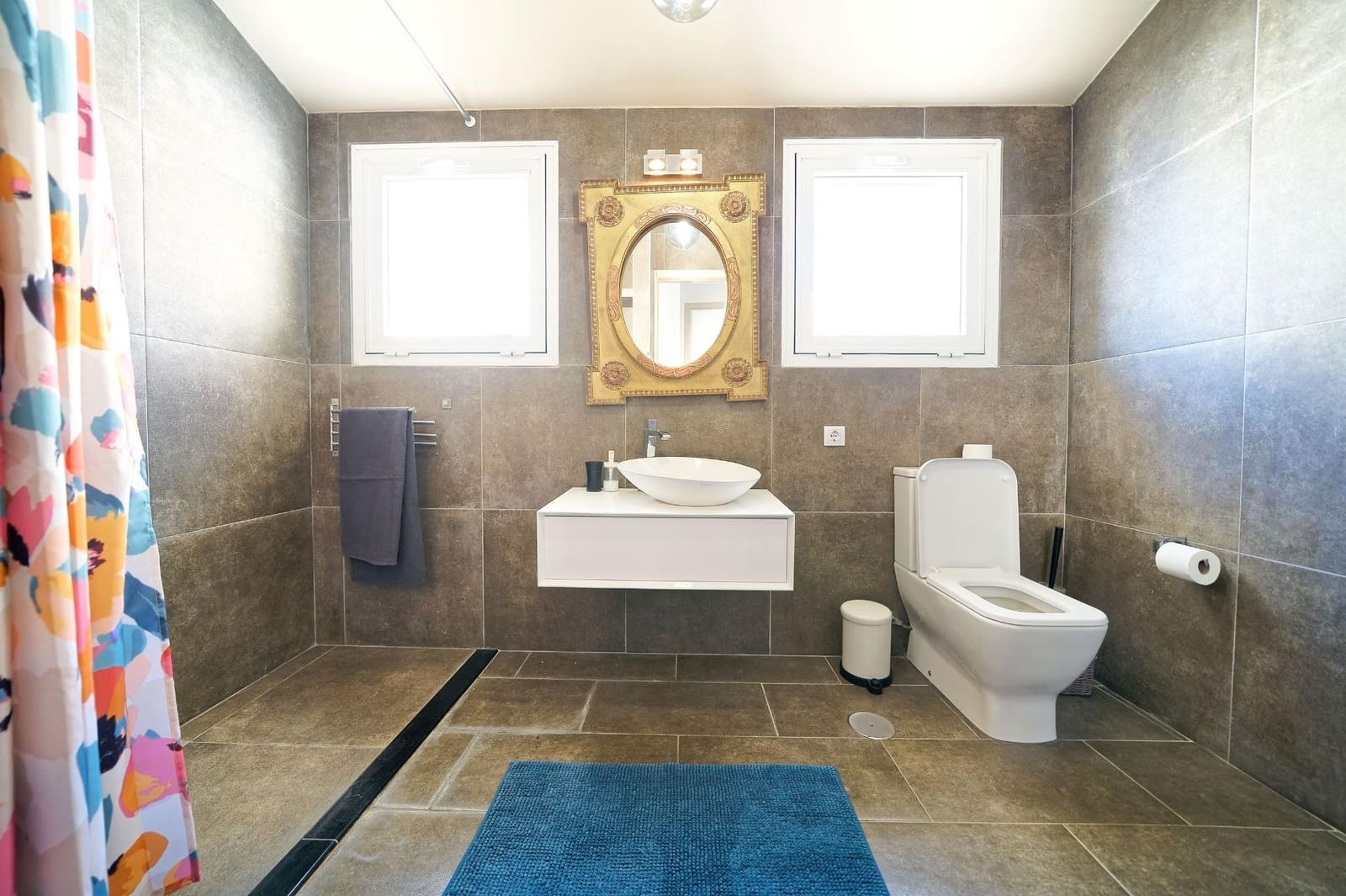 5 bedroom Villa for sale in Mogan with pool garage - € 1,150,000 (Ref: 8242992)