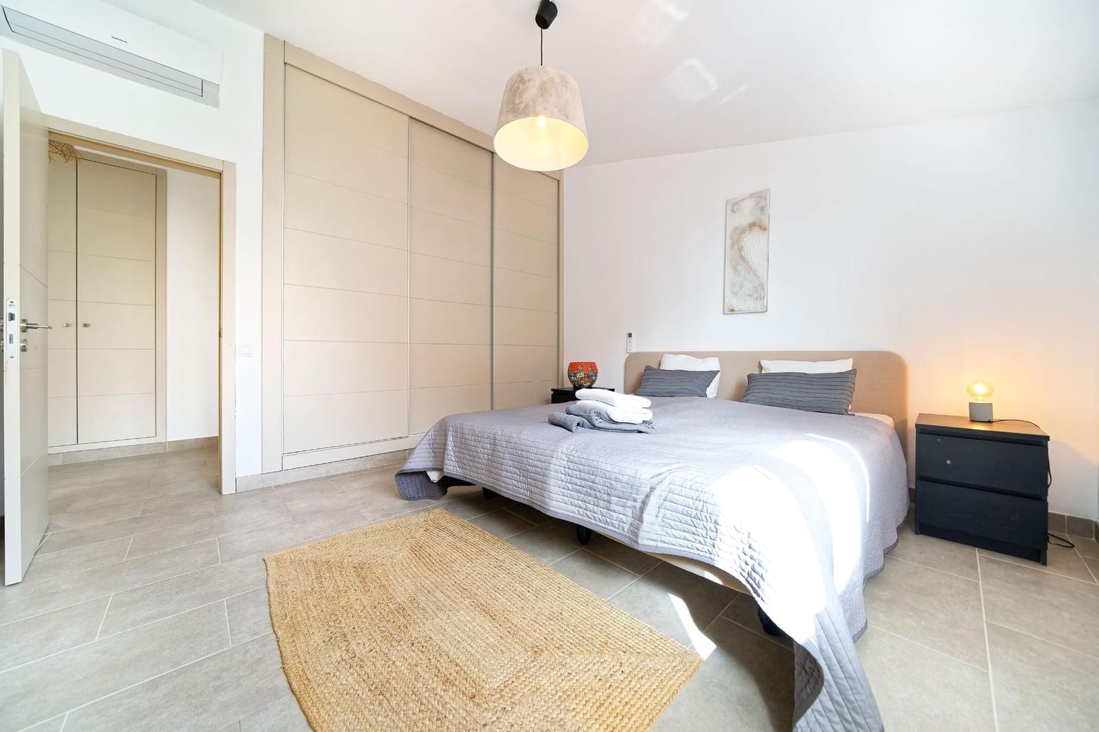 5 bedroom Villa for sale in Mogan with pool garage - € 1,150,000 (Ref: 8242992)