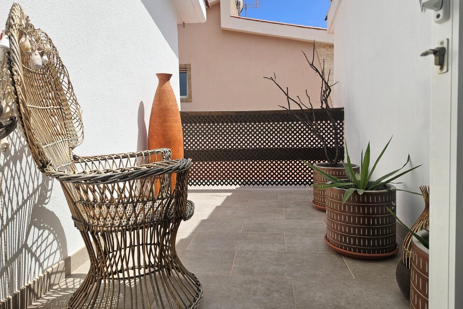 5 bedroom Villa for sale in Mogan with pool garage - € 1,150,000 (Ref: 8242992)