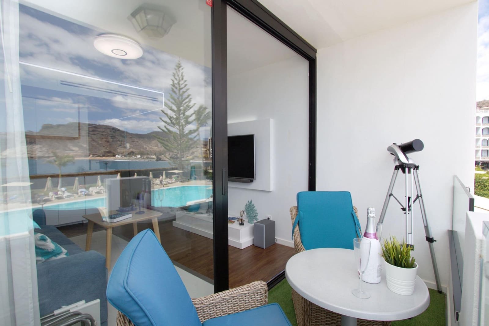 1 Zimmer Apartment zu verkaufen in Playa del Cura mit Pool - 239.000 € (Ref: 8912853)