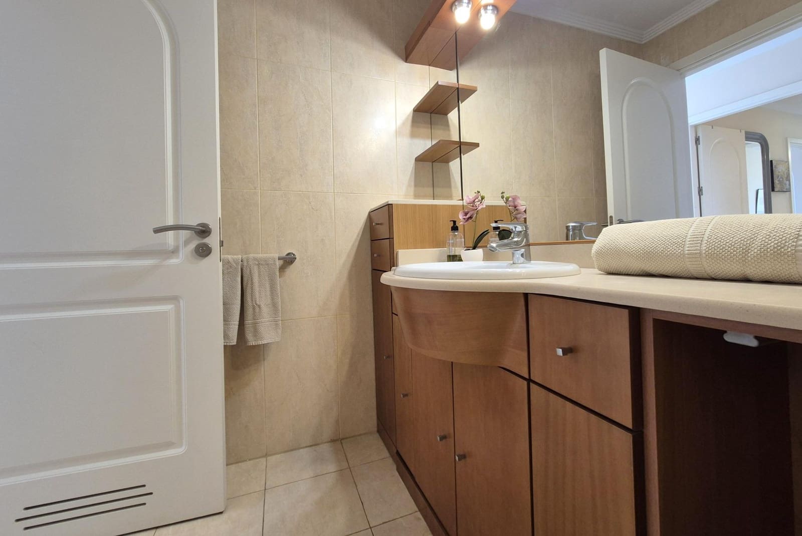 2 slaapkamer Appartement te koop in Mogan met zwembad - € 499.000 (Ref: 8929970)