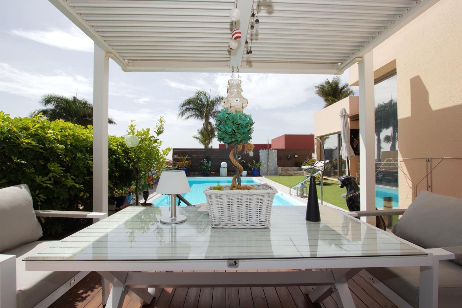 2 soveværelse Bungalow til salg i Salobre Golf med swimmingpool - € 775.000 (Ref: 9062330)