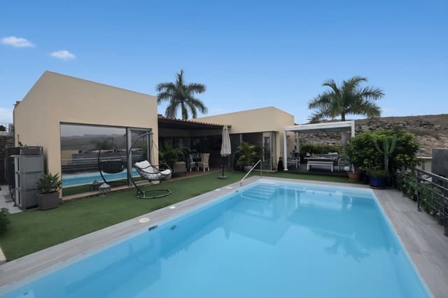 2 sypialnia Bungalow na sprzedaż w Salobre Golf, San Bartolomé de Tirajana z basenem - 729 000 € (Ref: 9062330)