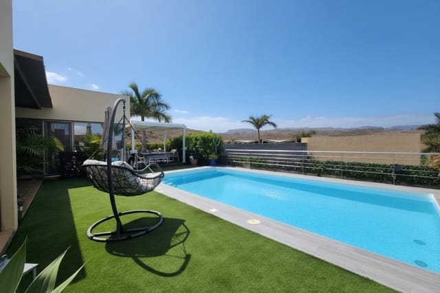 2 sypialnia Bungalow na sprzedaż w Salobre Golf, San Bartolomé de Tirajana z basenem - 729 000 € (Ref: 9062330)