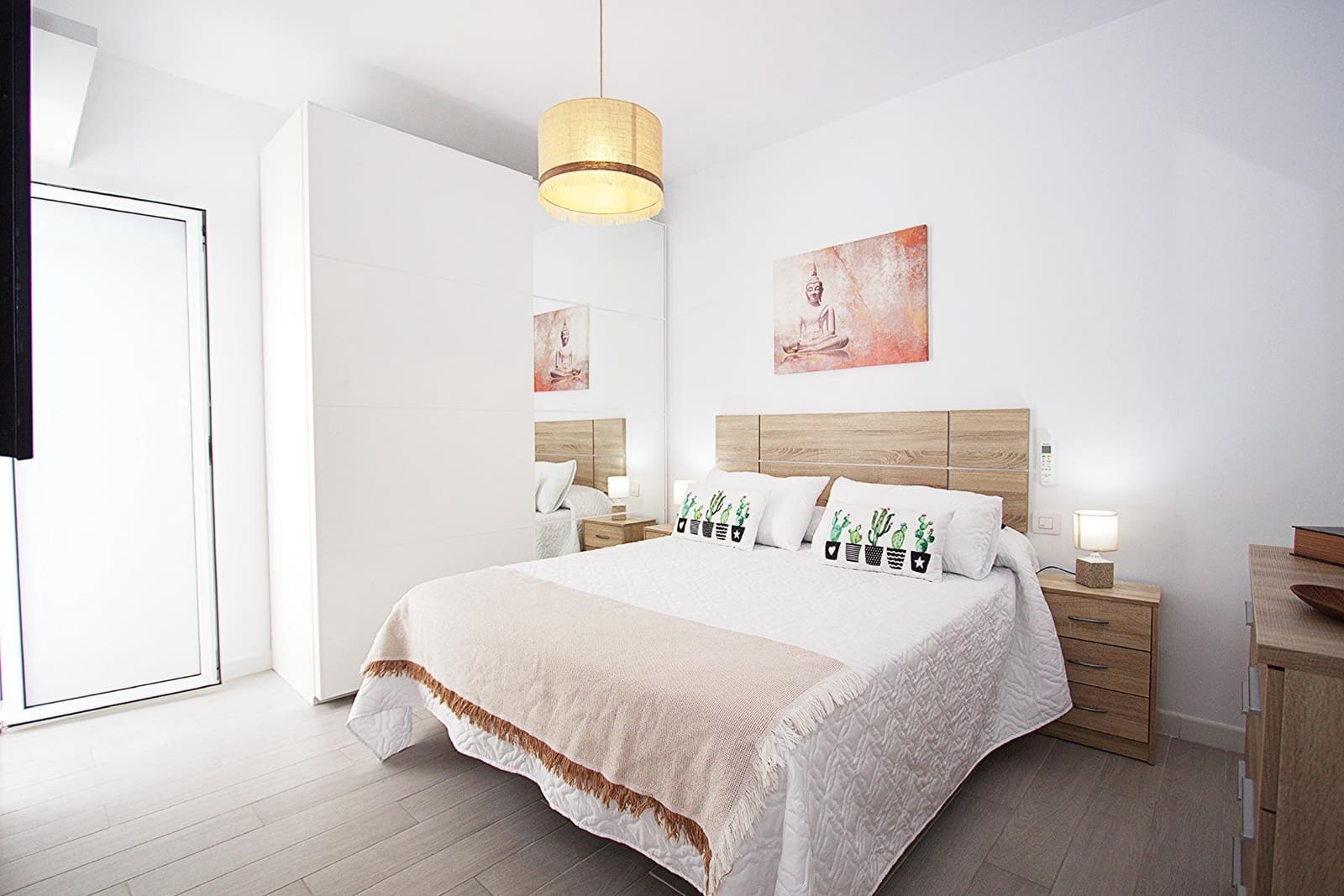 3 soverom Villa til salgs i Sonneland med svømmebasseng - € 869 000 (Ref: 9081486)