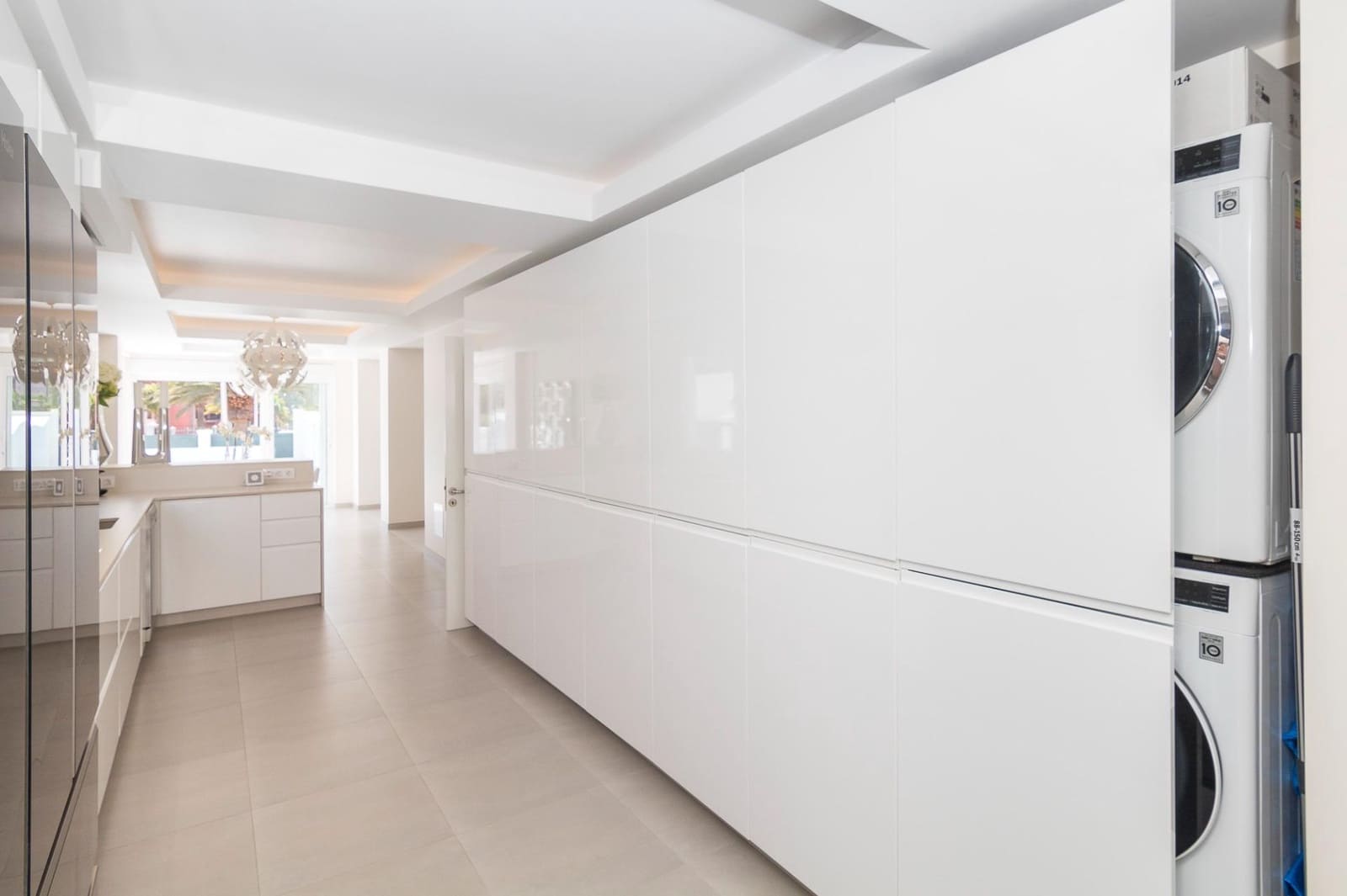 5 soveværelse Villa til salg i San Bartolome de Tirajana med swimmingpool garage - € 2.800.000 (Ref: 9272604)