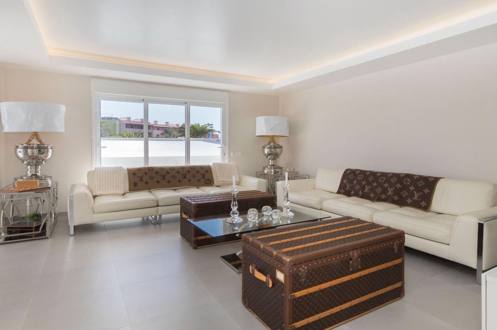 5 soveværelse Villa til salg i San Bartolome de Tirajana med swimmingpool garage - € 2.800.000 (Ref: 9272604)