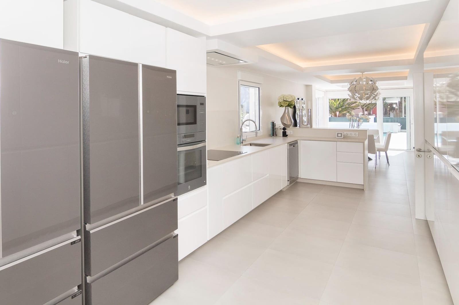 5 soveværelse Villa til salg i San Bartolome de Tirajana med swimmingpool garage - € 2.800.000 (Ref: 9272604)