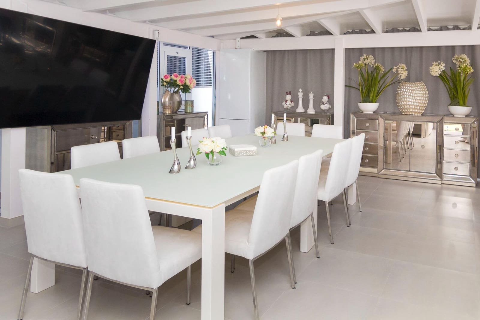 5 soveværelse Villa til salg i San Bartolome de Tirajana med swimmingpool garage - € 2.800.000 (Ref: 9272604)