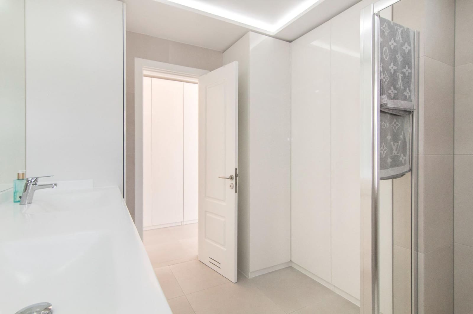 5 soveværelse Villa til salg i San Bartolome de Tirajana med swimmingpool garage - € 2.800.000 (Ref: 9272604)