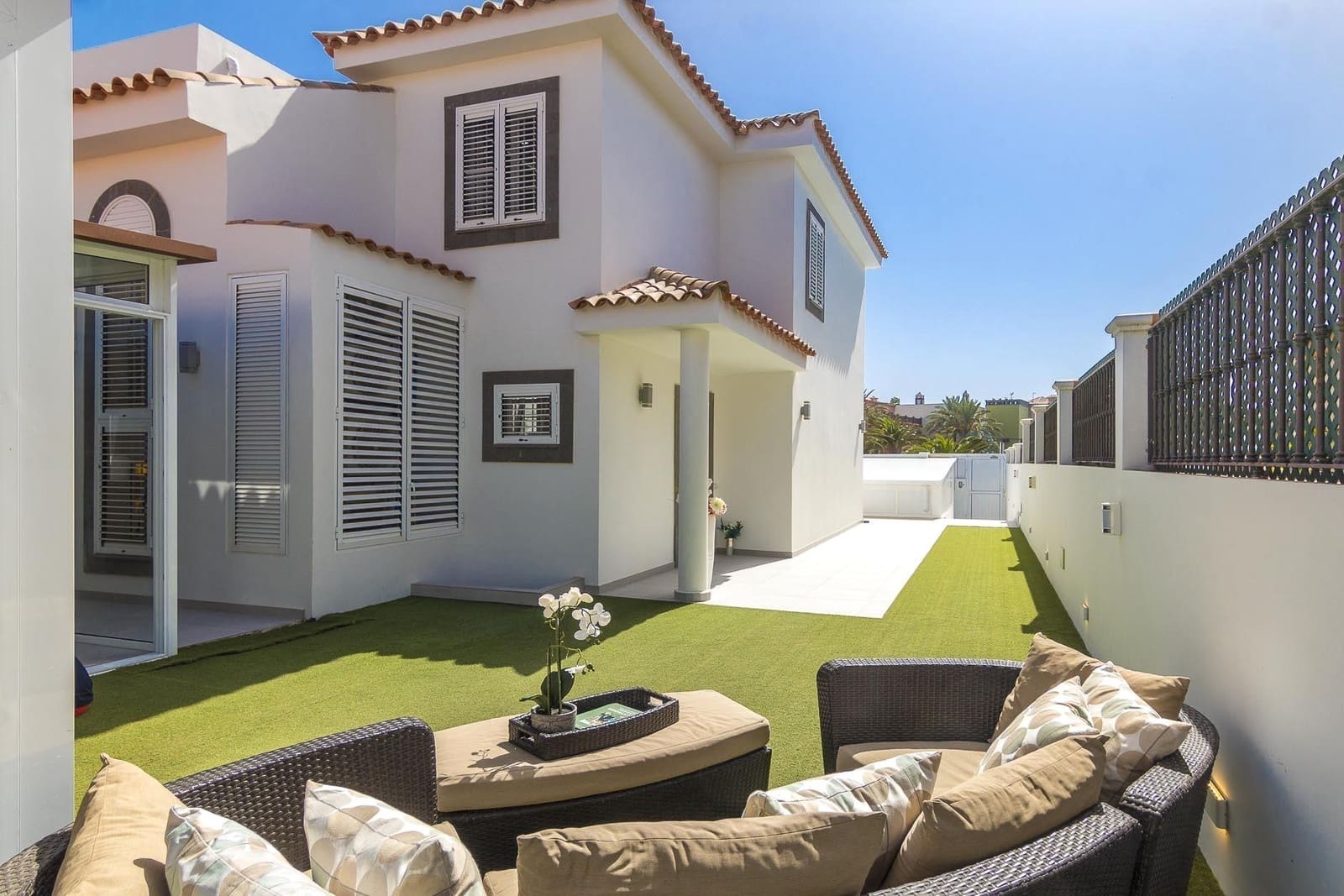 5 soveværelse Villa til salg i San Bartolome de Tirajana med swimmingpool garage - € 2.800.000 (Ref: 9272604)