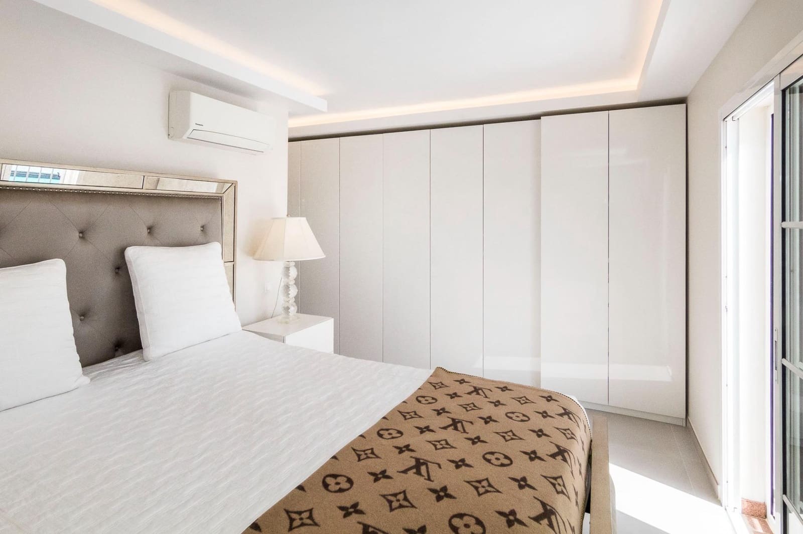 5 soveværelse Villa til salg i San Bartolome de Tirajana med swimmingpool garage - € 2.800.000 (Ref: 9272604)