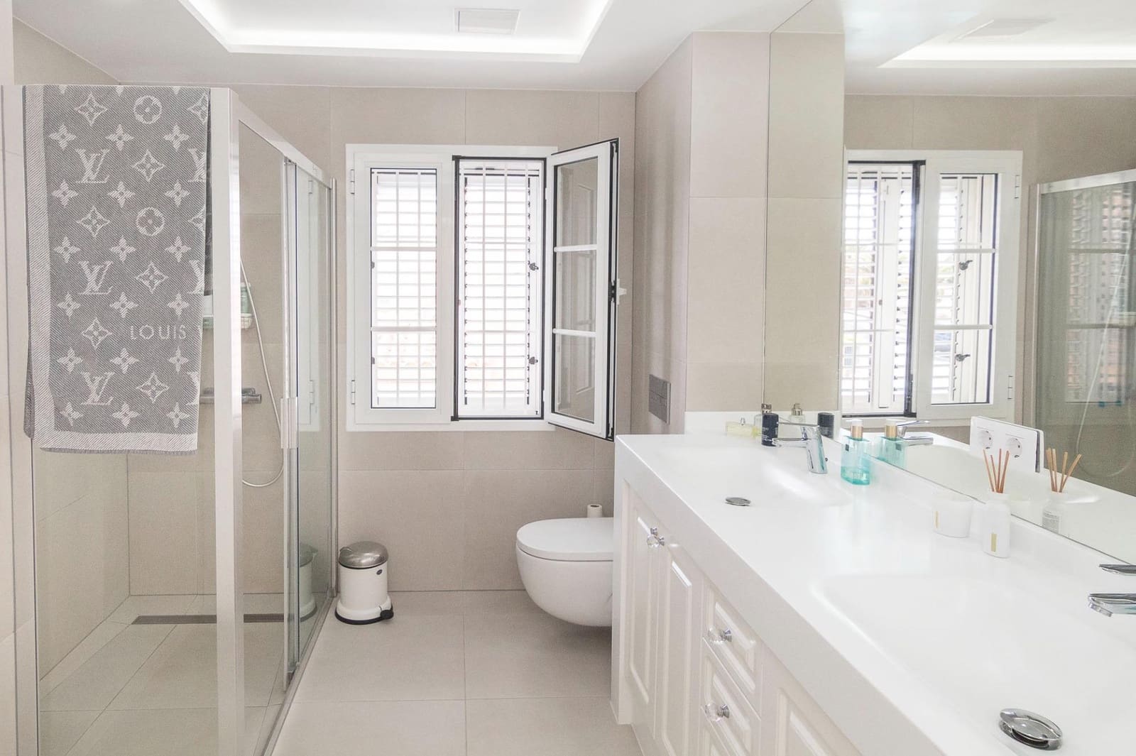 5 soveværelse Villa til salg i San Bartolome de Tirajana med swimmingpool garage - € 2.800.000 (Ref: 9272604)