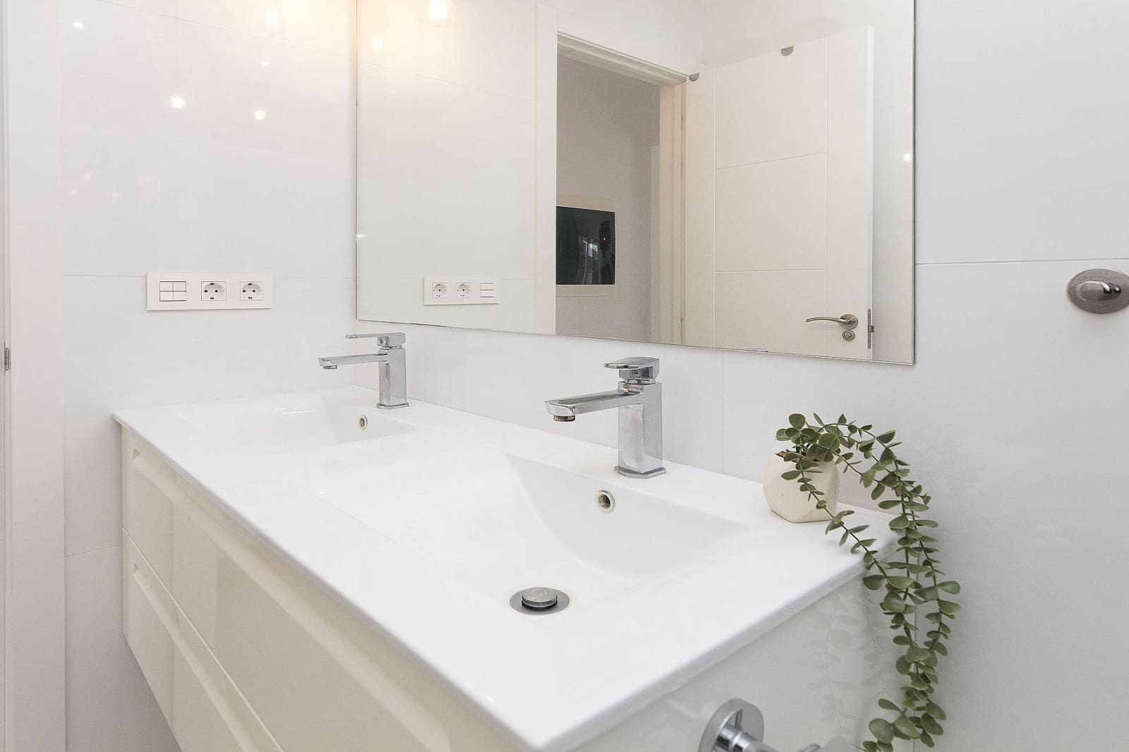 3 quarto Moradia para venda em Tauro com piscina garagem - 690 000 € (Ref: 9382850)