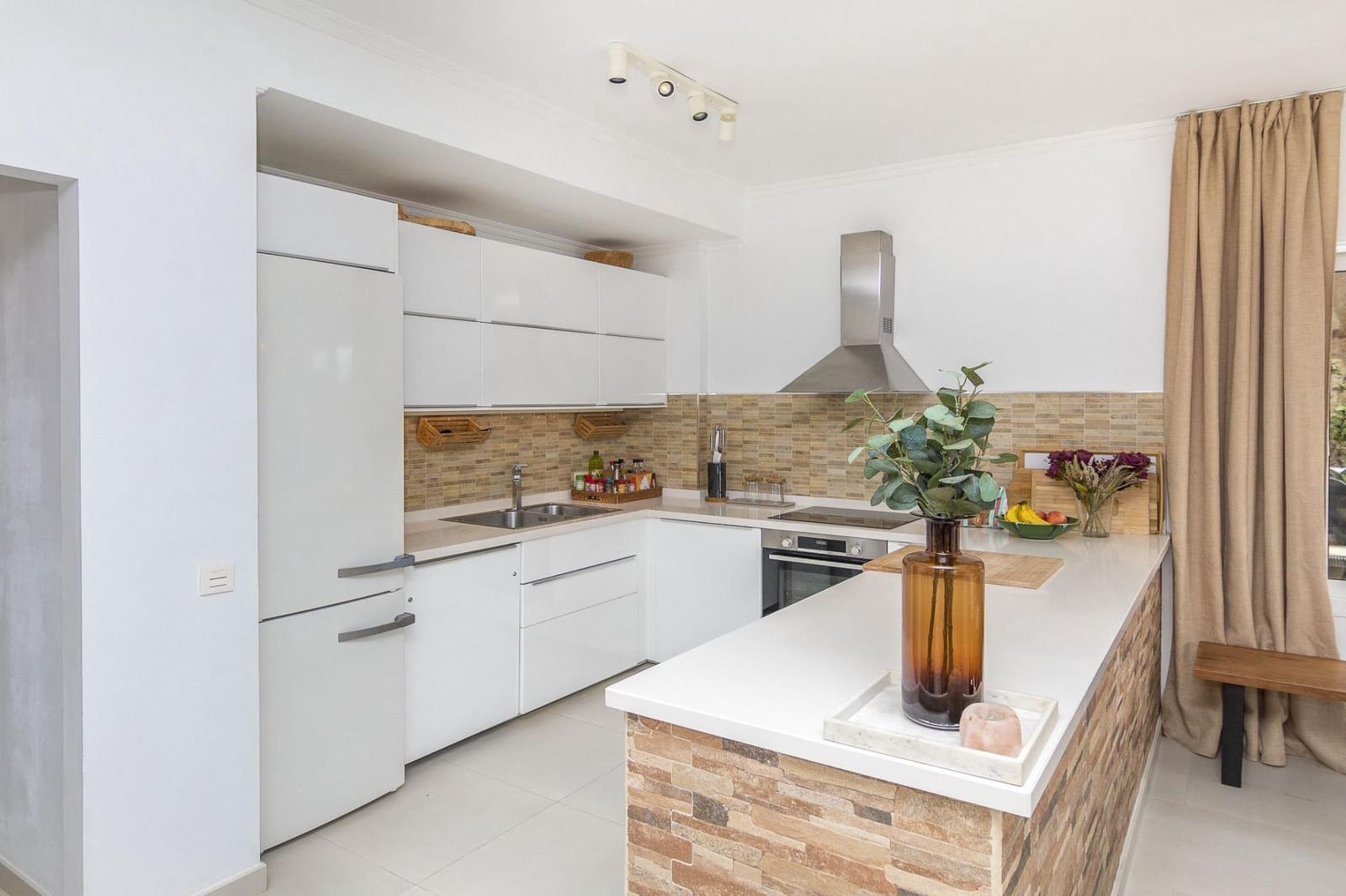 3 quarto Moradia para venda em Tauro com piscina garagem - 690 000 € (Ref: 9382850)