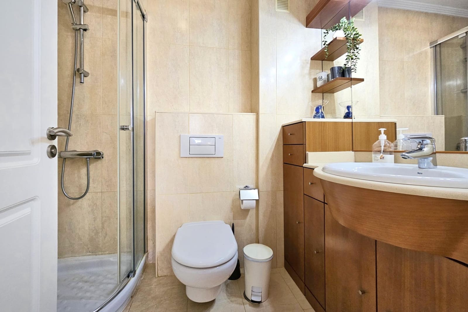 2 bedroom Apartment for sale in Mogan with pool garage - € 450,000 (Ref: 9431078)